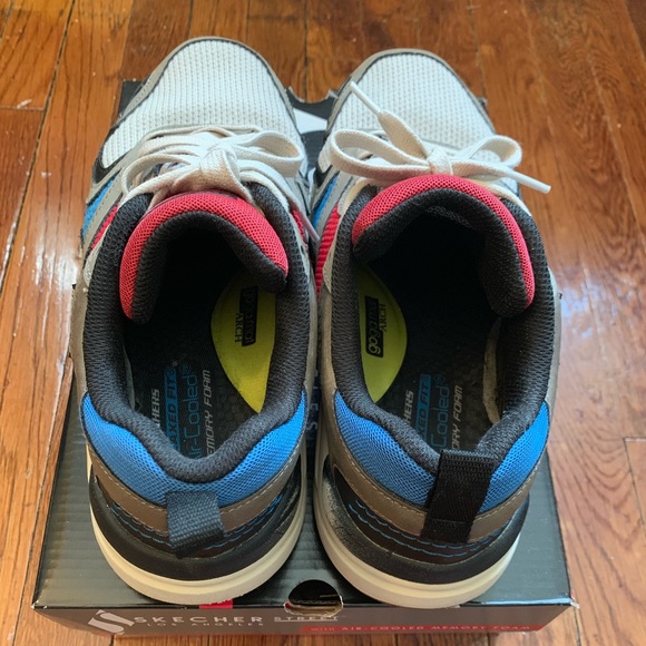 Men’s Sneakers - Picture 2 of 6